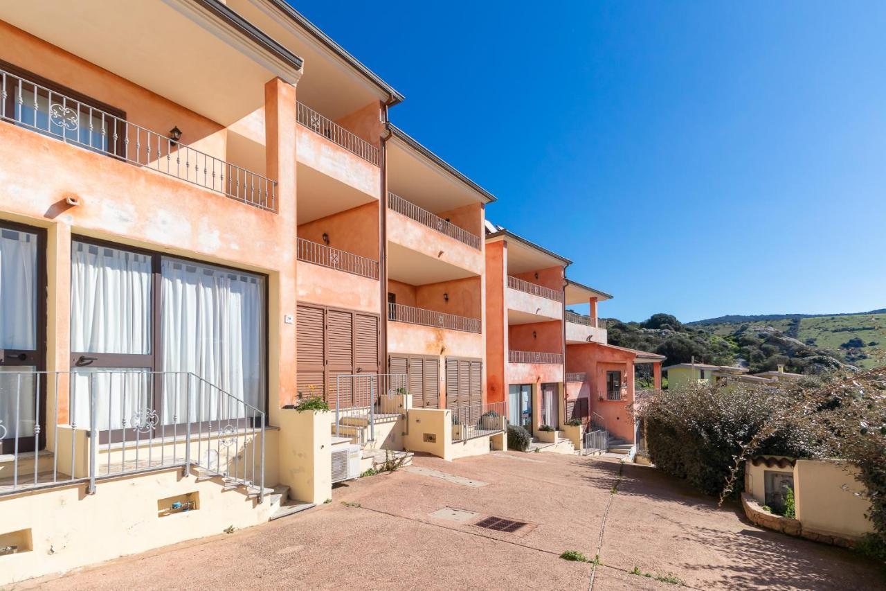 Residence Pala Stiddata With Panoramic Swimming Pool Trinita d'Agultu e Vignola Экстерьер фото